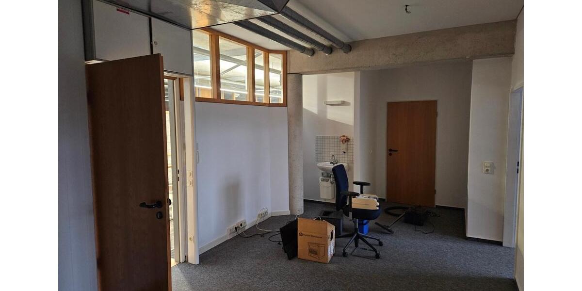 GILDE-Zentrum Detmold: 60 m² Büro mit 3 Räumen – ideal für Ihre Praxis!? zimmer