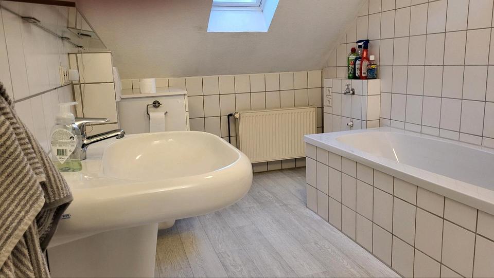 Etagenwohnung Gütersloh Isselhorst - 5 Zimmer, 95 m&sup2;, 1.400&euro; | Angebot:25642606