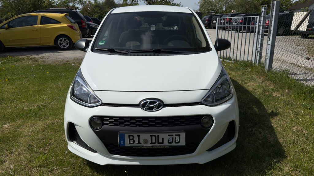 Hyundai i10 54.850 km 8.300 &euro; Bielefeld 33602