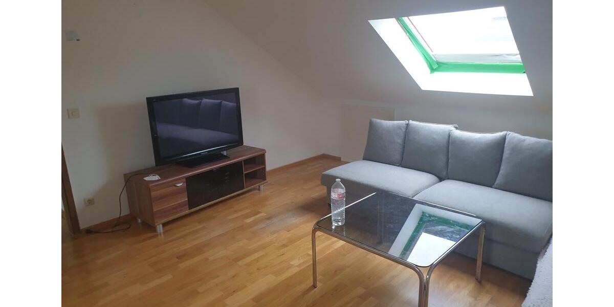 Dachgeschoßwohnung Schloß Holte-Stukenbrock Stukenbrock - 3 Zimmer, 46 m&sup2;, 550&euro; | Angebot:25646369