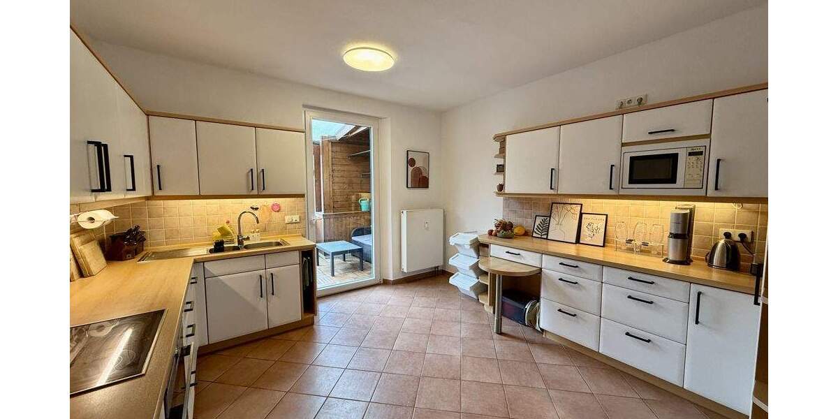 Reserviert: Doppelhaushälfte mit Baugrund. 7 zimmer