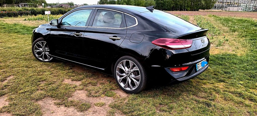 Hyundai i30 165.000 km 13.000 &euro; Gütersloh 33330