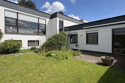 Haus Detmold - 4 Zimmer, 123 m&sup2;, 340.000&euro; | Angebot:26943234