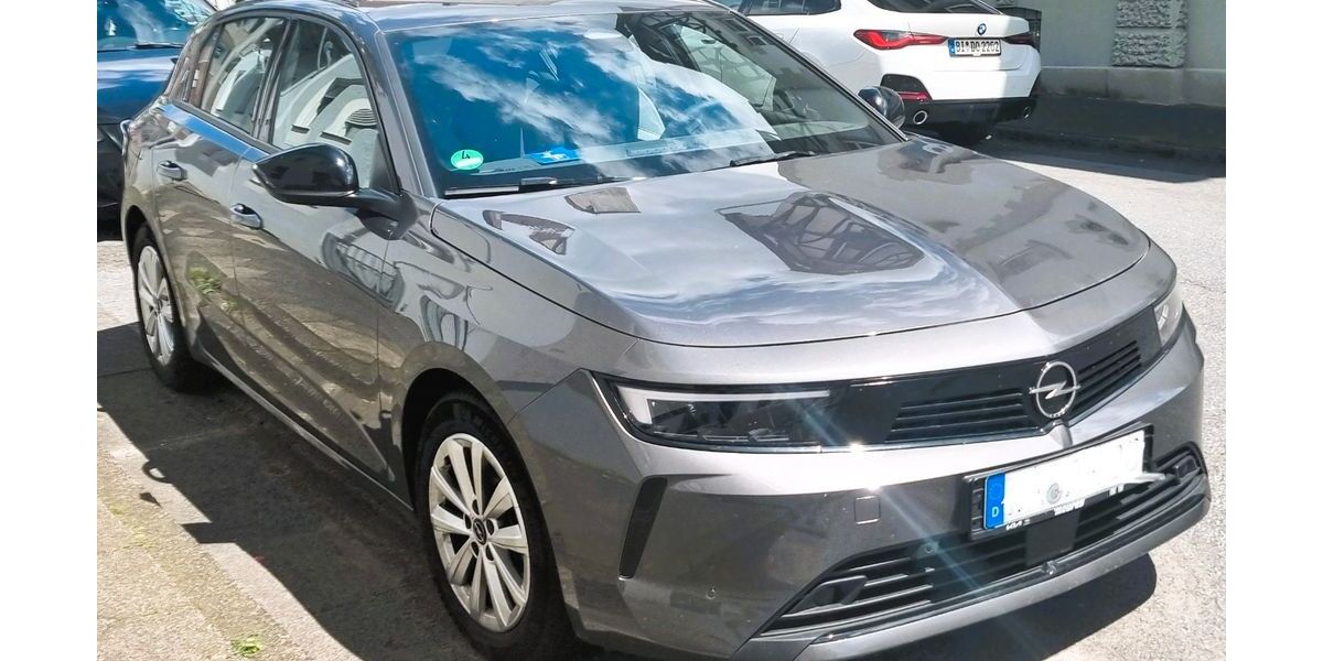 Opel Astra 10.000 km 17.800 &euro; Bielefeld 33602