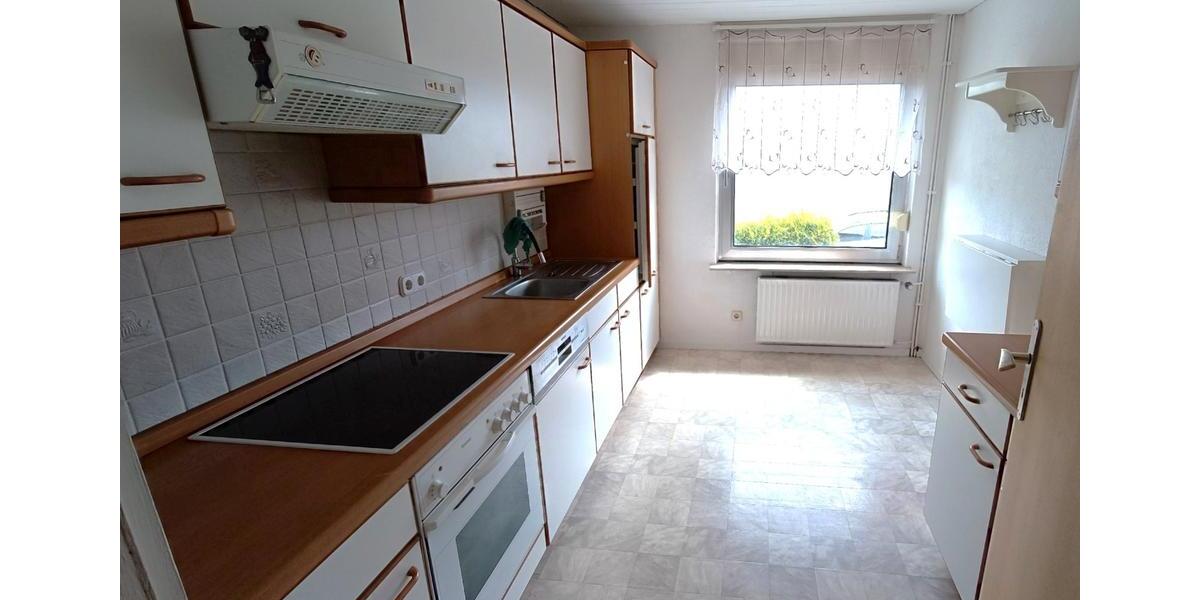 Mehrfamilienhaus, Wohnhaus Lage - 8 Zimmer, 190 m&sup2;, 340.000&euro; | Angebot:26699742