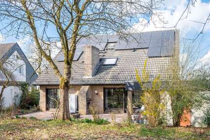 Haus Spenge - 7 Zimmer, 208 m&sup2;, 379.900&euro; | Angebot:26410925