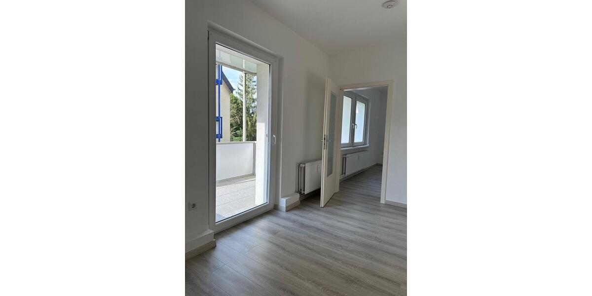 Etagenwohnung Detmold - 3 Zimmer, 53 m&sup2;, 450&euro; | Angebot:26465463