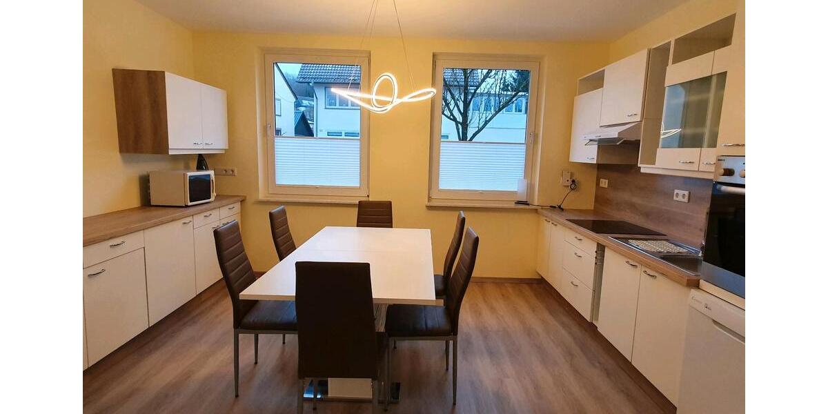 Hochparterre Detmold Hiddesen - 2 Zimmer, 64 m&sup2;, 665&euro; | Angebot:26049779