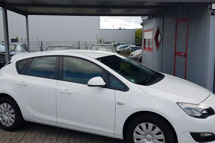 Opel Astra 140.942 km 8.499 € Enger 32130