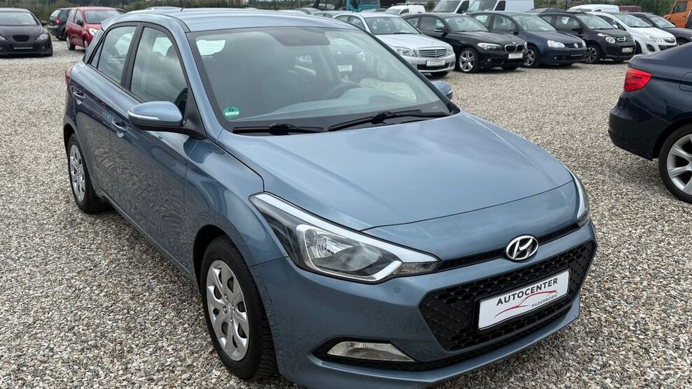 Hyundai i20 110.000 km 7.990 € Paderborn 33106