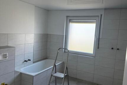 Haus Herford Diebrock - 7 Zimmer, 210 m&sup2;, 2.200&euro; | Angebot:26356465