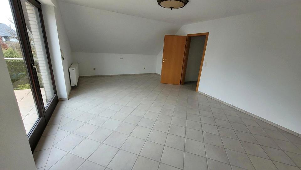 Einfamilienhaus Leopoldshöhe - 6 Zimmer, 185 m&sup2;, 1.650&euro; | Angebot:25636953