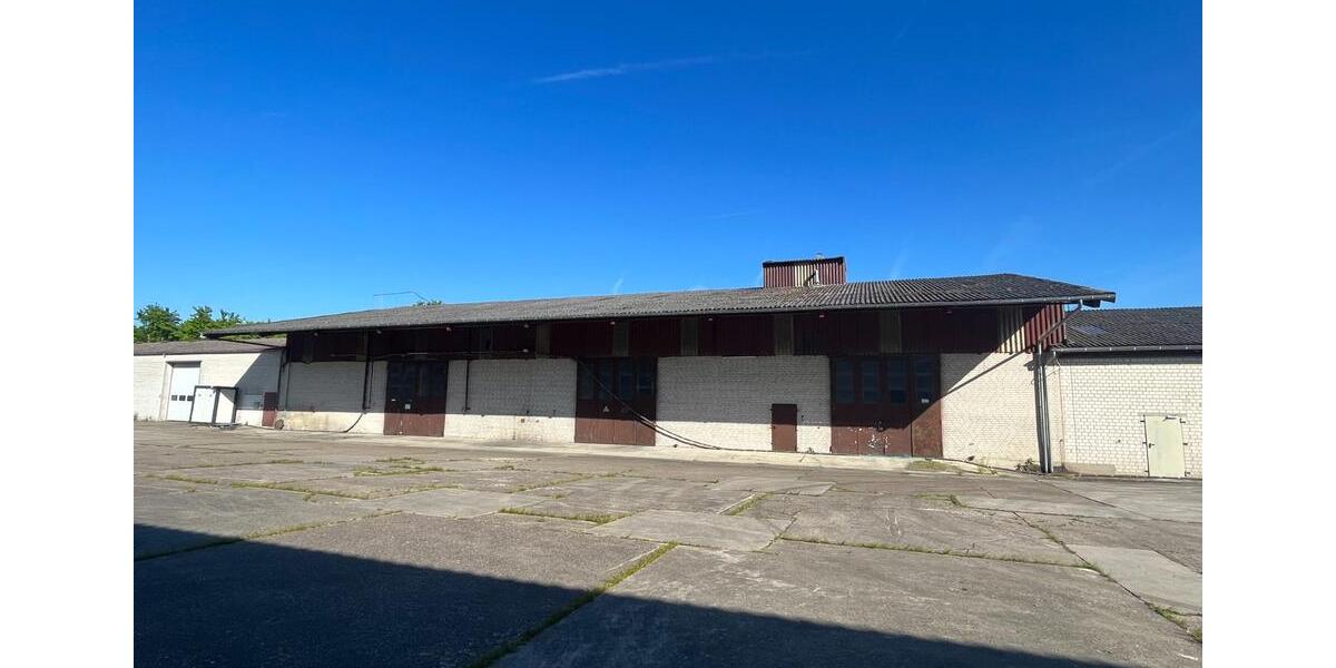 333 m² Lagerhalle mit guter Verkehrsanbindung in Rheda-Wiedenbrück zimmer