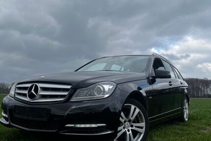 Mercedes-Benz C 250 210.000 km 9.999 &euro; Hilter 49176