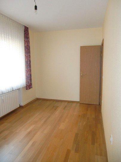 Erdgeschoßwohnung Bielefeld Heepen - 4 Zimmer, 96 m&sup2;, 910&euro; | Angebot:26066415