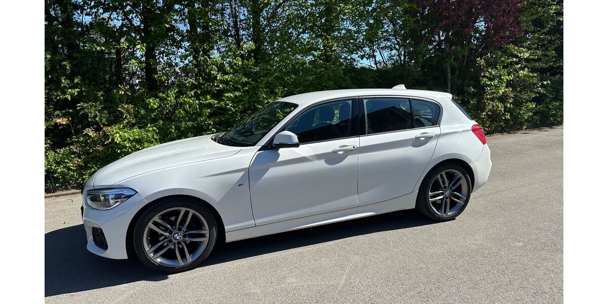 BMW 118 130.644 km 12.600 &euro; Kirchlengern 32278