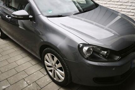 VW Golf 139.000 km 5.500 &euro; Gütersloh 33334