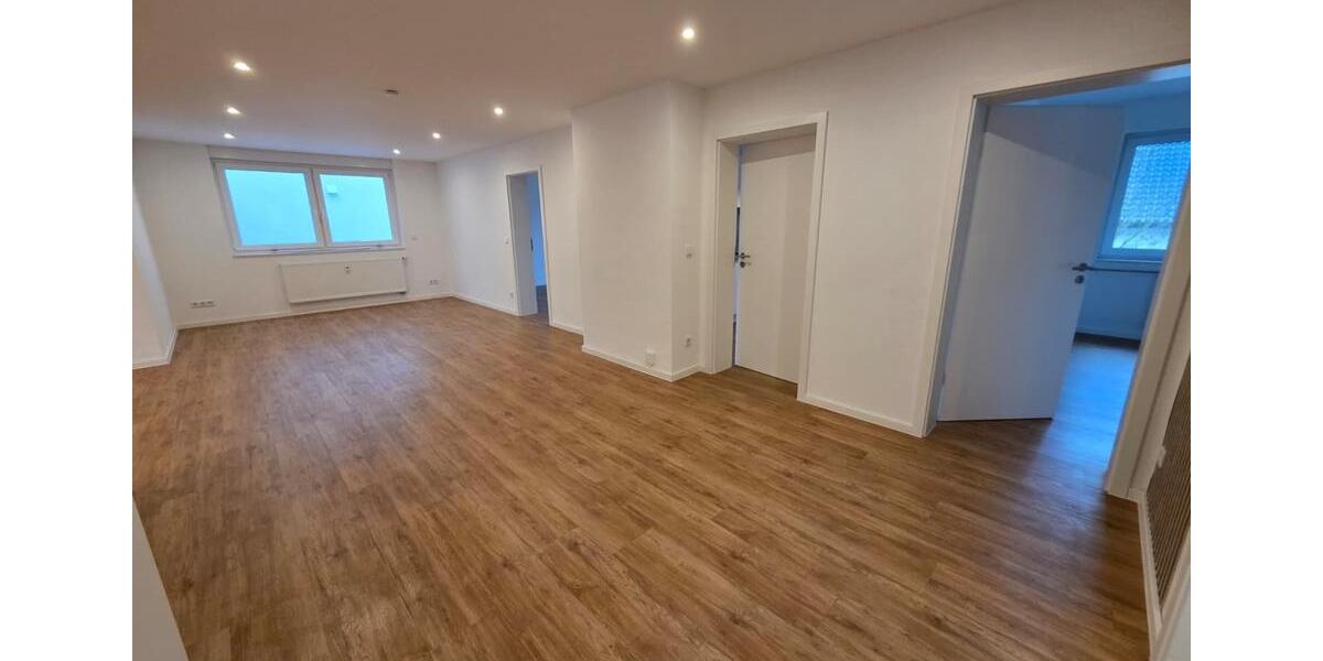 Maisonettenwohnung Leopoldshöhe - 5 Zimmer, 180 m&sup2;, 1.500&euro; | Angebot:25858711