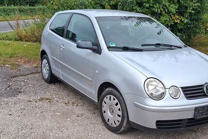 VW Polo 139.000 km 950 &euro; Lage 32791