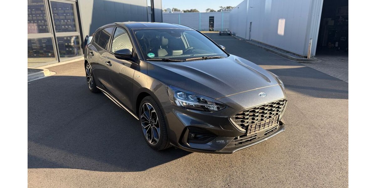 Ford Focus 47.878 km 17.500 &euro; Schloß Holte-Stukenbrock 33758