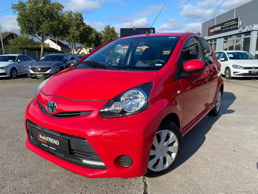 Toyota Aygo (X) 79.000 km 5.750 € Paderborn 33100