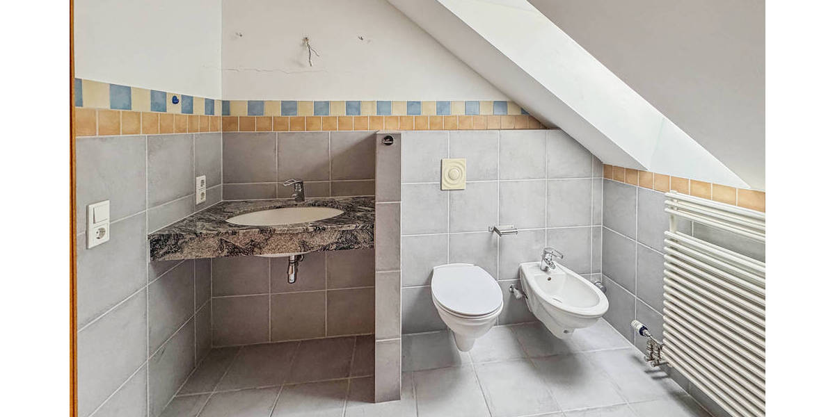 Mehrfamilienhaus, Wohnhaus Hiddenhausen Lippinghausen - 8 Zimmer, 233 m&sup2;, 749.000&euro; | Angebot:23964686