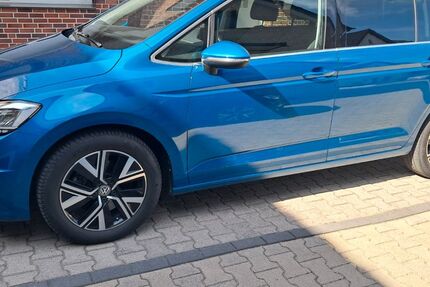 VW Touran 96.000 km 22.500 &euro; Versmold 33775