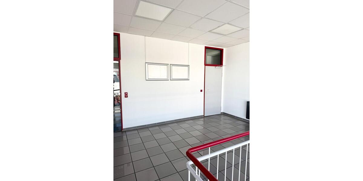 Gewerbeobjekt Leopoldshöhe - 585&euro; | Angebot:20315992