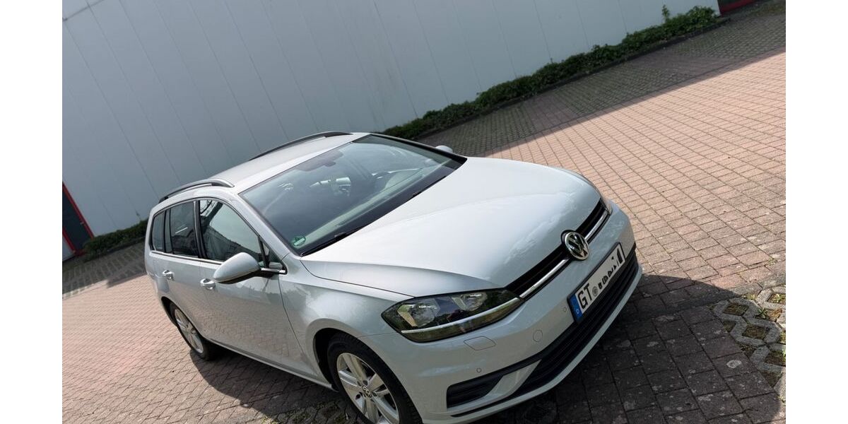 VW Golf 168.763 km 10.900 &euro; Gütersloh 33330
