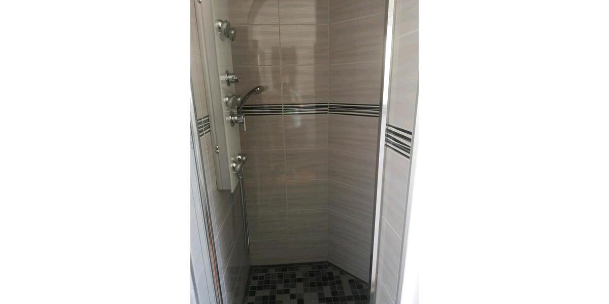 Einfamilienhaus Lage - 7 Zimmer, 150 m&sup2;, 550.000&euro; | Angebot:27287422
