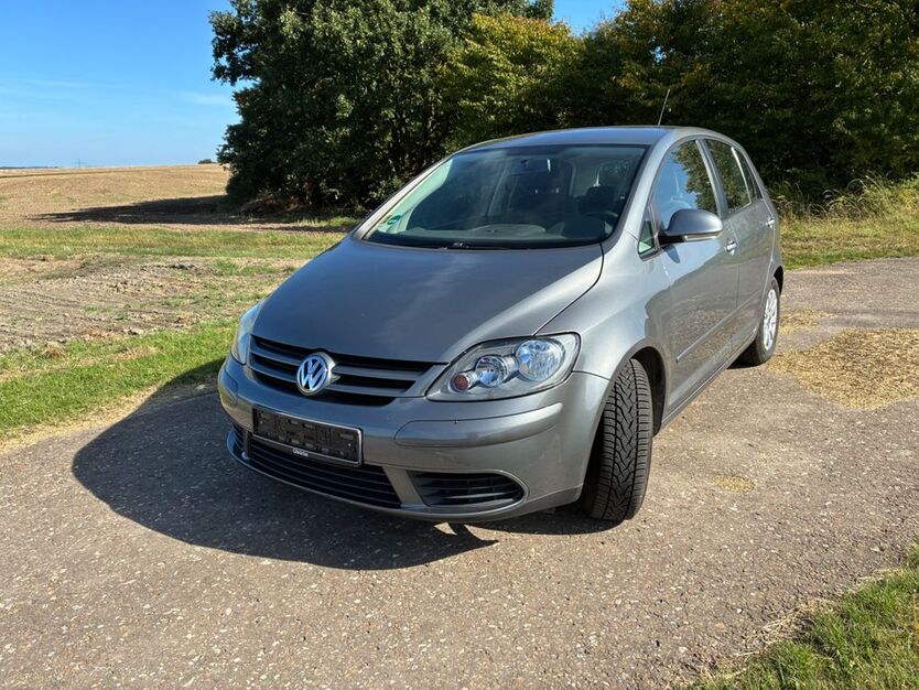 VW Golf Plus 75.000 km 5.890 € Kalletal 32689