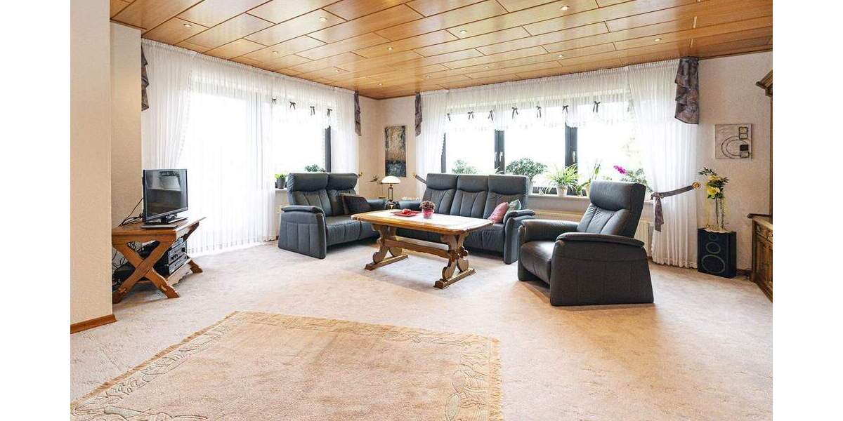 Großzügiges Einfamilienhaus trifft auf ruhige Waldrandlage in Hilter 5 zimmer