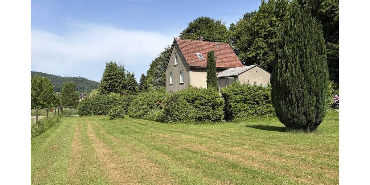 Einfamilienhaus Detmold / Heiligenkirchen Heiligenkirchen - 5 Zimmer, 133 m&sup2;, 225.000&euro; | Angebot:26879561