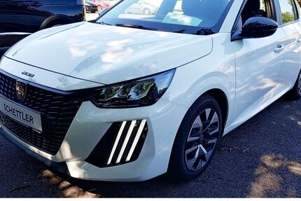 Peugeot 208 21.559 km 15.590 &euro; Bielefeld 33602