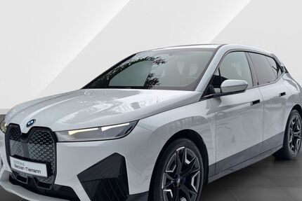 BMW iX 27.602 km 53.996 &euro; Bünde 32257