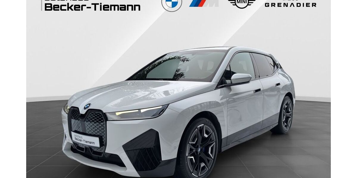 BMW iX 27.602 km 53.996 &euro; Bünde 32257
