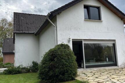 Haus Detmold Hiddesen - 7 Zimmer, 170 m&sup2;, 220.000&euro; | Angebot:26476169