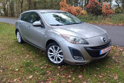 Mazda 3 115.000 km 6.400 &euro; Augustdorf 32832