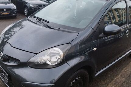 Toyota Aygo (X) 155.000 km 2.990 &euro; Bielefeld 33609