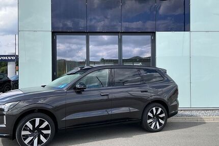 Volvo EX90
