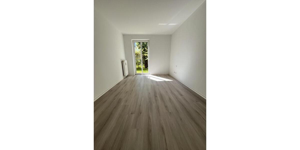Etagenwohnung Bielefeld Jöllenbeck - 2 Zimmer, 67 m&sup2;, 540&euro; | Angebot:26424015