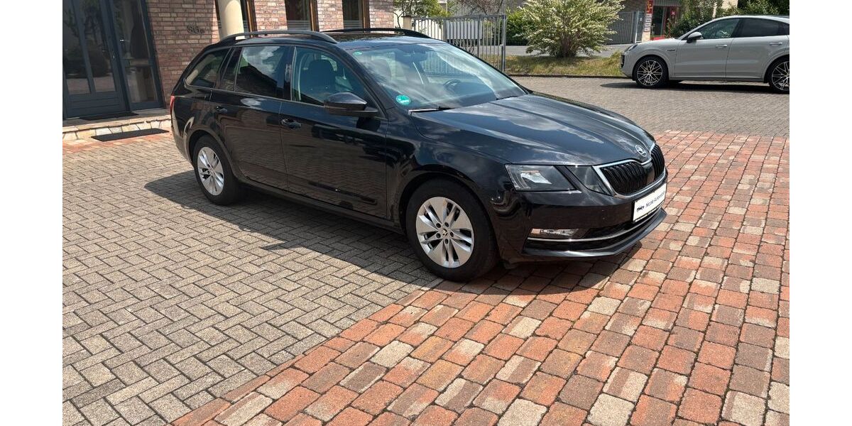 Skoda Octavia 157.700 km 12.500 &euro; Versmold 33775
