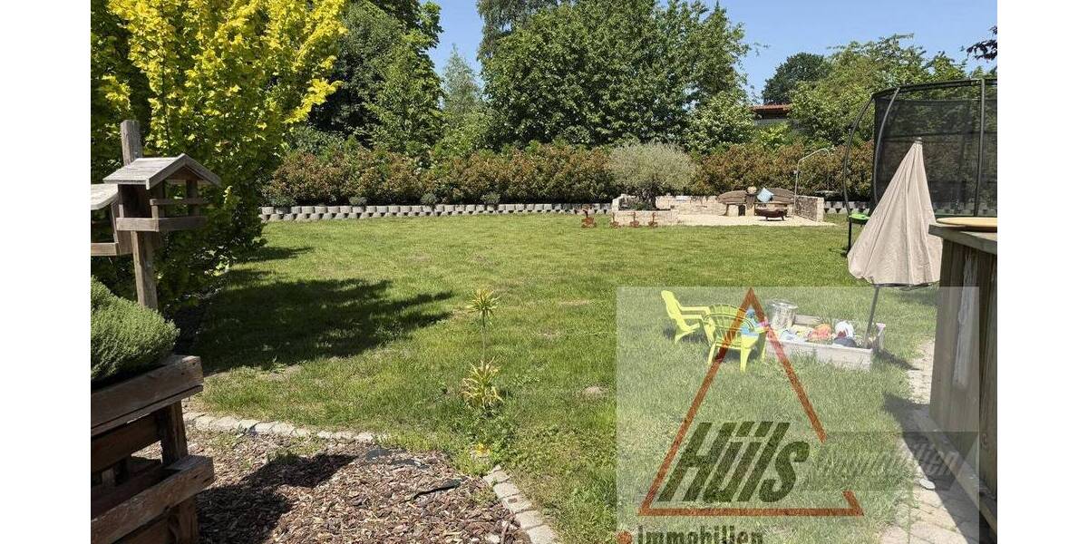 Mehrfamilienhaus, Wohnhaus Versmold Bockhorst - 8 Zimmer, 219 m&sup2;, 679.000&euro; | Angebot:26835164