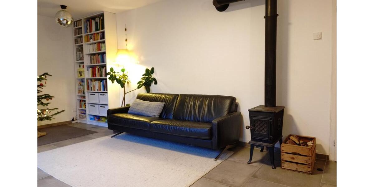 moderne ETW in ruhiger & zentraler Lage mit Garten & Wärmepumpe 4 zimmer