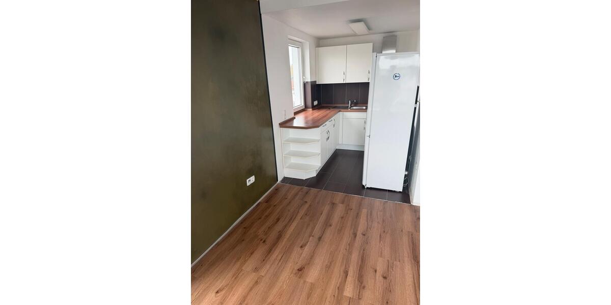 Dachgeschoßwohnung Bad Oeynhausen Rehme - 2 Zimmer, 50 m&sup2;, 700&euro; | Angebot:26411539