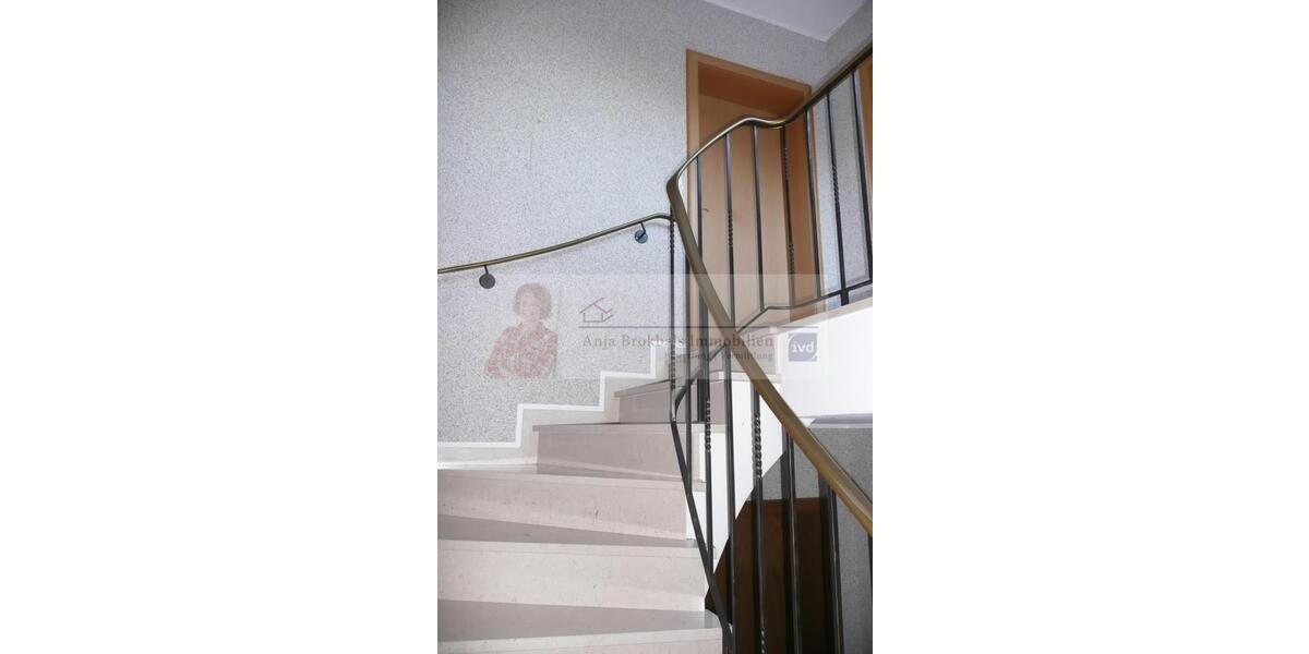 Geräumige 2-Zimmer-Mietwohnung mit Balkon in ruhiger Ortsrandlage - 2- Herzebrock | Angebot:17607534