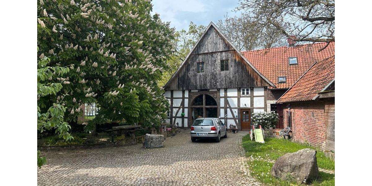 Bauernhaus, Landhaus Lemgo - 7 Zimmer, 320 m&sup2;, 680.000&euro; | Angebot:27156463