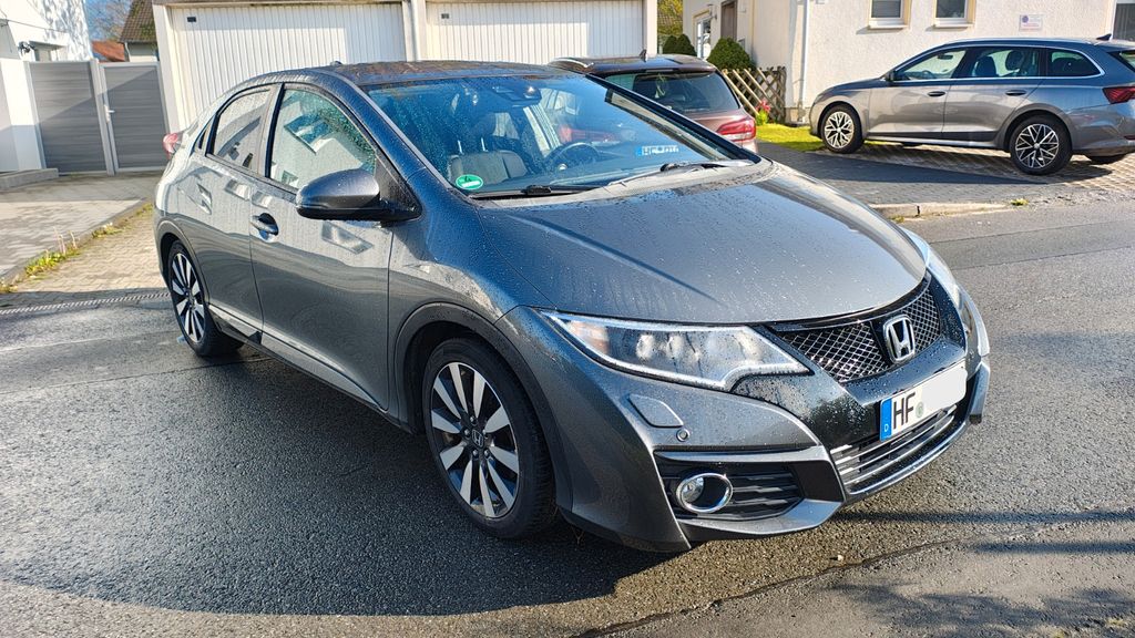 Honda Civic 206.000 km 6.800 &euro; Herford 32049