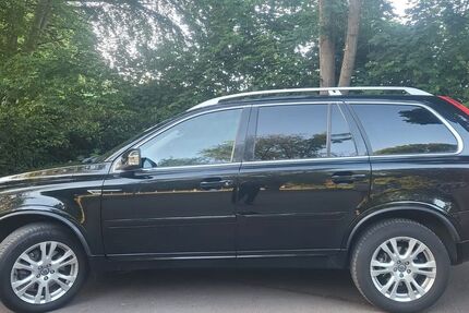 Volvo XC90 158.000 km 16.900 &euro; Bielefeld 33609