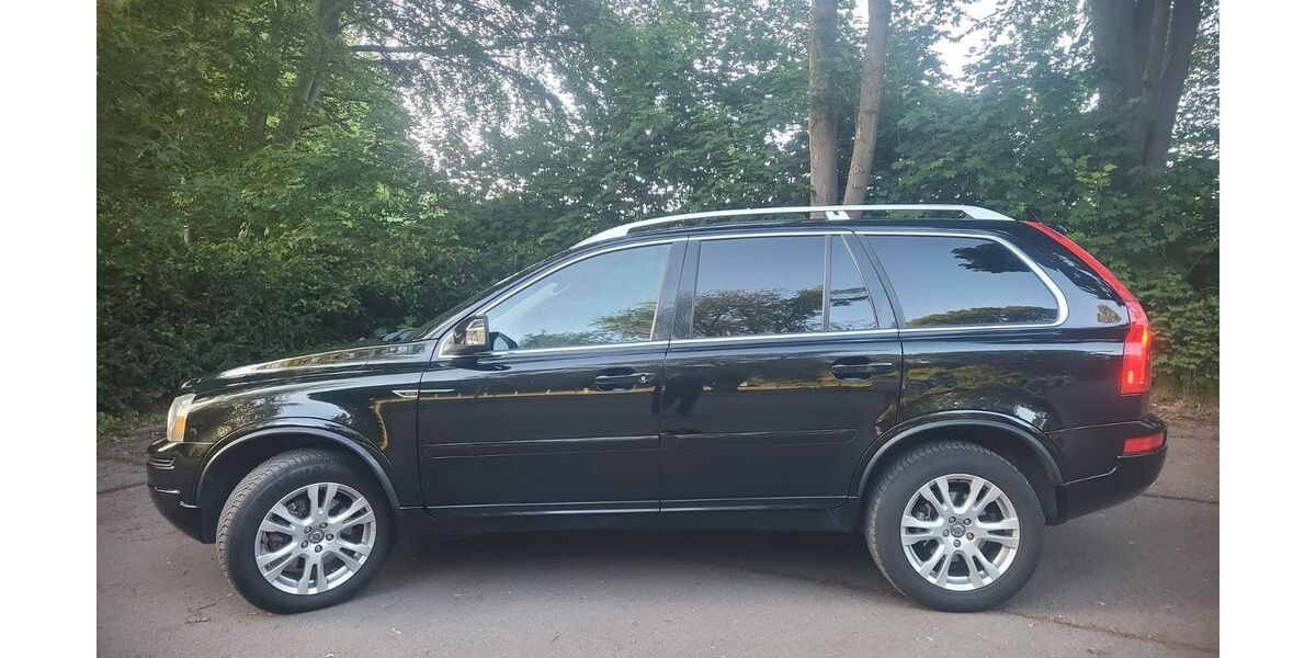 Volvo XC90 158.000 km 16.900 &euro; Bielefeld 33609